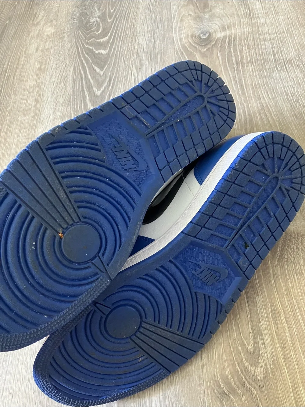 Air Jordan 1 Low